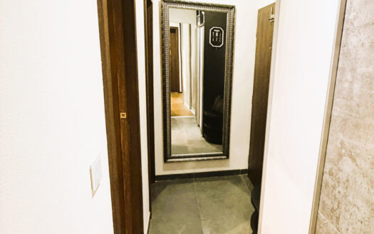 Stilvolle 3-Zimmer-Wohnung mit zusätzlichem Wohnbereich, Loggia & Wellnessbad