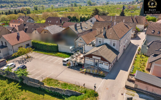 Exklusiver Traditionsgasthof mit Apartments im Herzen von Wachau mit Entwicklungspotential